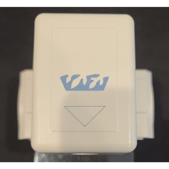 Martha Stewart Decorative Craft Paper Punch - Picture 1 of 4